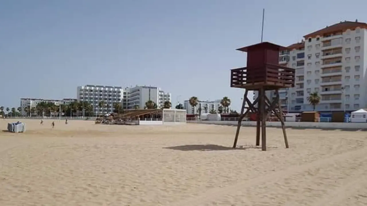 INSTALACI&Oacute;N TORRETAS PLAYAS DE EL PUERTO. - AI