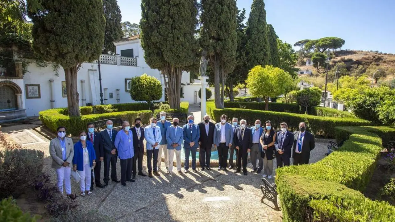 Inauguraci&oacute;n de los jardines interiores del Santuario de la Cinta. - VH
