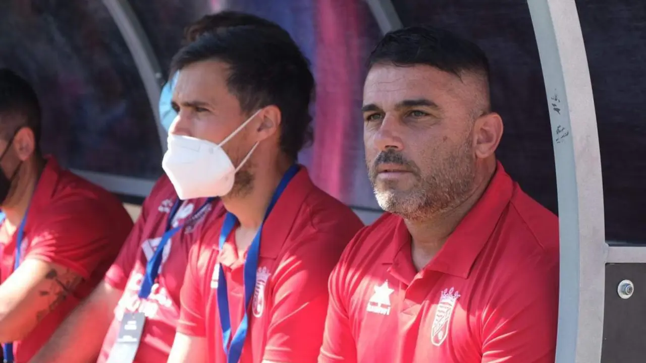 Emilio Fajardo, el pasado domingo en el Estadio San Pedro de Alc&aacute;ntara de Marbella. - Cristo Garc&iacute;a