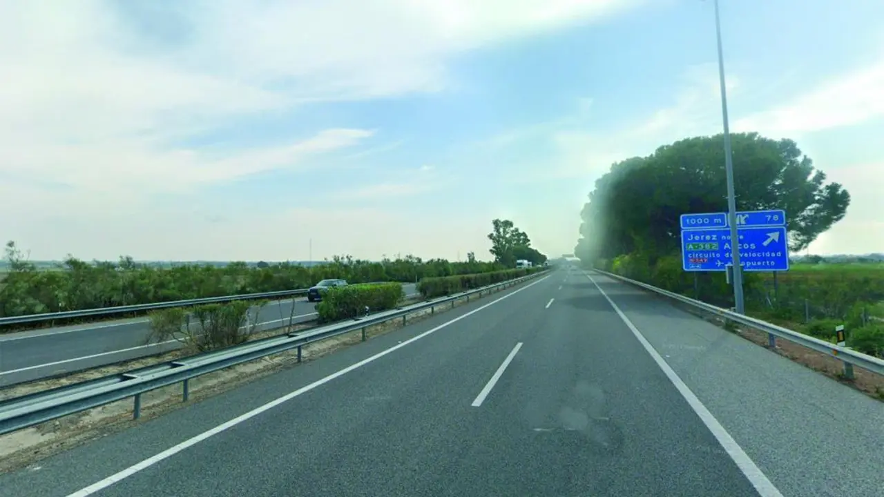 Imagen de un tramo de la AP4 a su llegada a Jerez - Google Maps