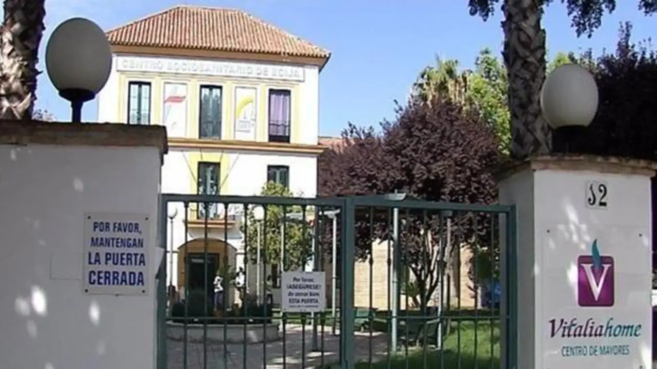 Imagen de archivo de un centro de personas mayores de Vitalia. - Europa Press