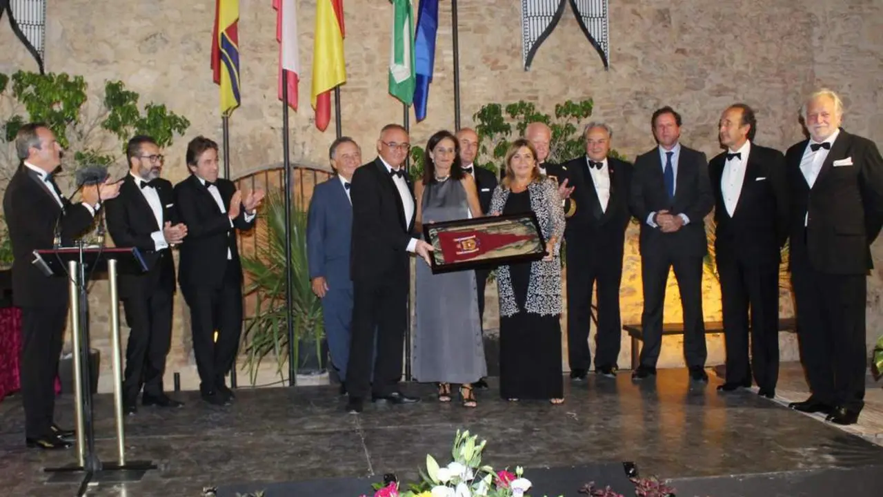 El galard&oacute;n especial a t&iacute;tulo p&oacute;stumo a Francisco Pacheco Isla fue el momento m&aacute;s emotivo de la ceremonia - Ra&uacute;l J. Bustillos