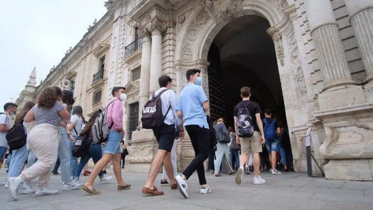 F&aacute;brica de Tabacos, sede de la Universidad de Sevilla. - US