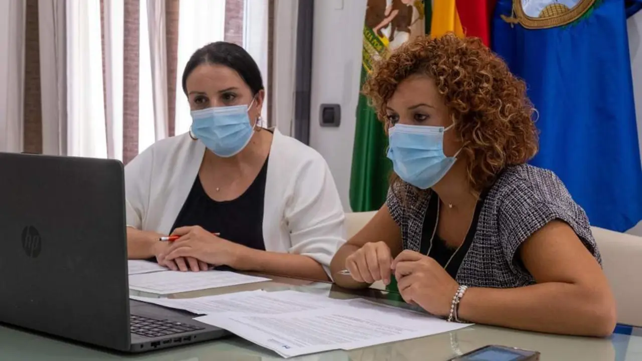 Lim&oacute;n durante la reuni&oacute;n. - VH