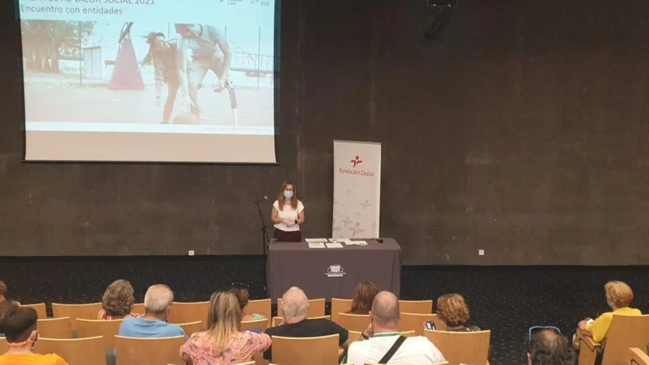 Encuentro de la Fundaci&oacute;n Cepsa con entidades sociales. - A. I.