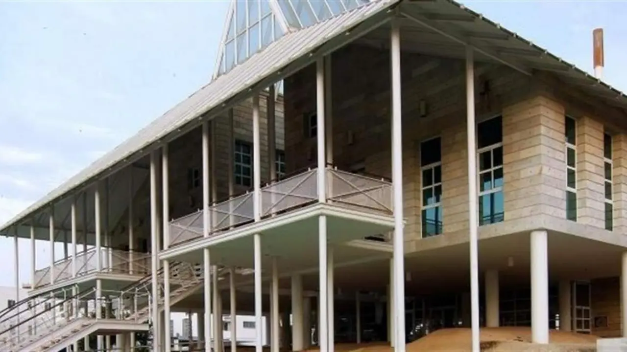 Ayuntamiento de Punta Umbr&iacute;a. - VH
