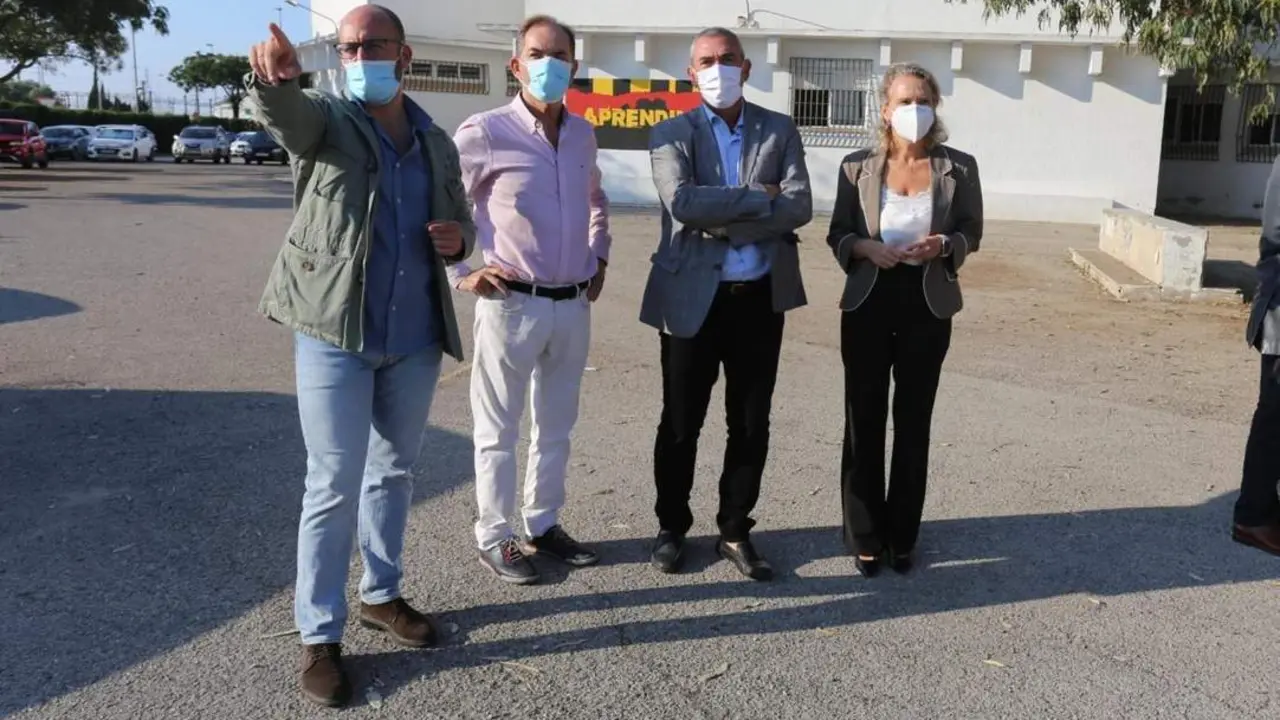visita ies pedro mu&ntilde;oz seca. - VIVA