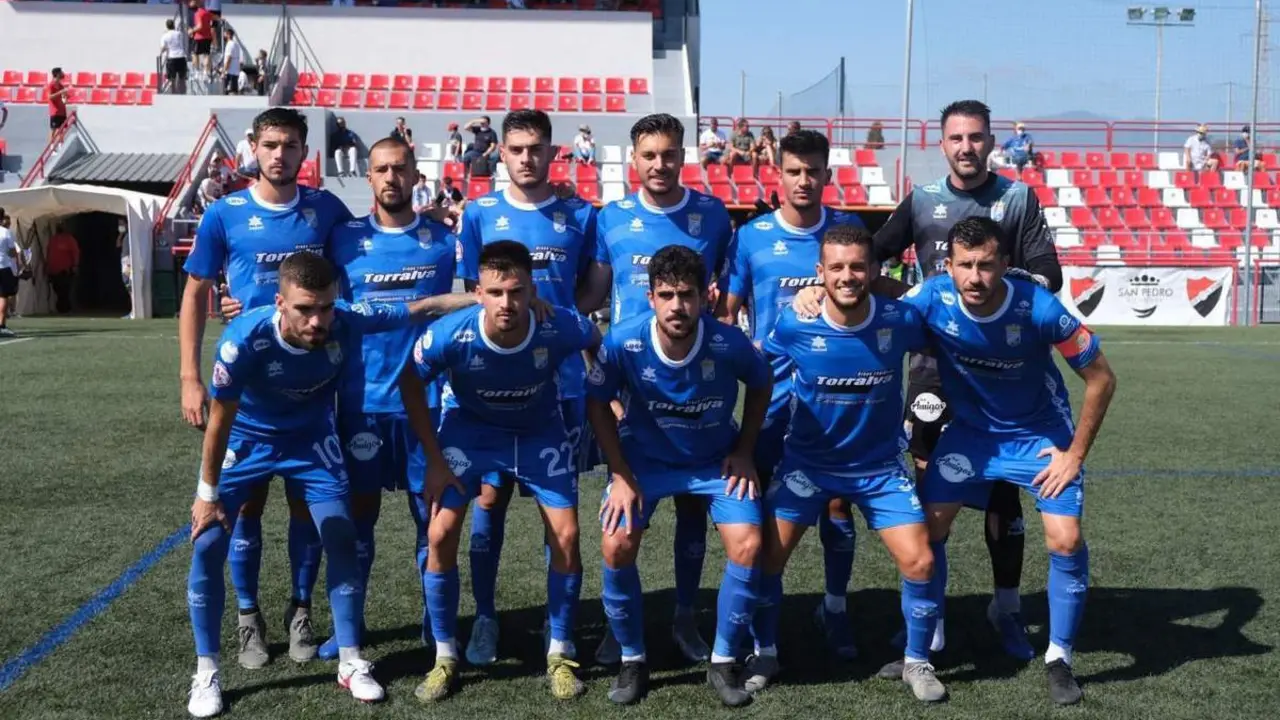 Once del Xerez CD en la final de la Copa RFAF. - Cristo Garc&iacute;a