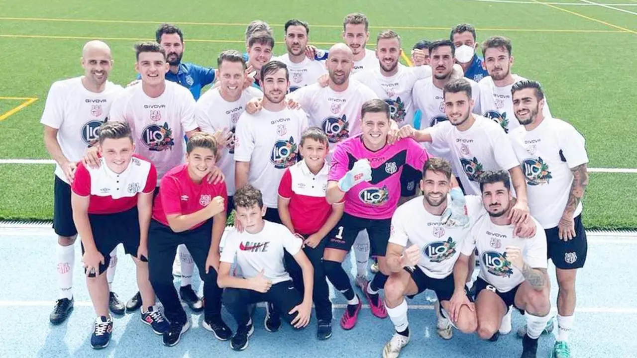 La UD Algaida celebra la victoria obtenida en San Roque - UDA