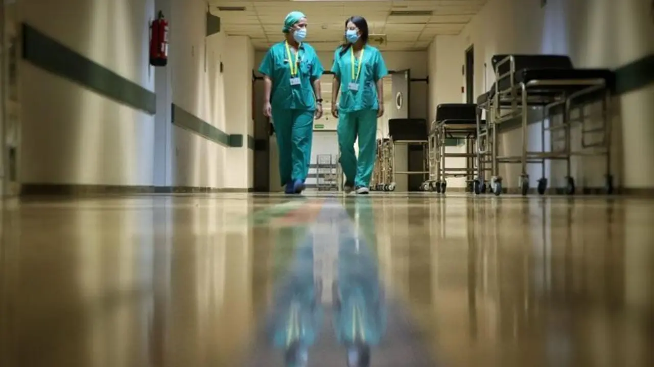 Sanitarias con medidas por el Covid. - Europa Press