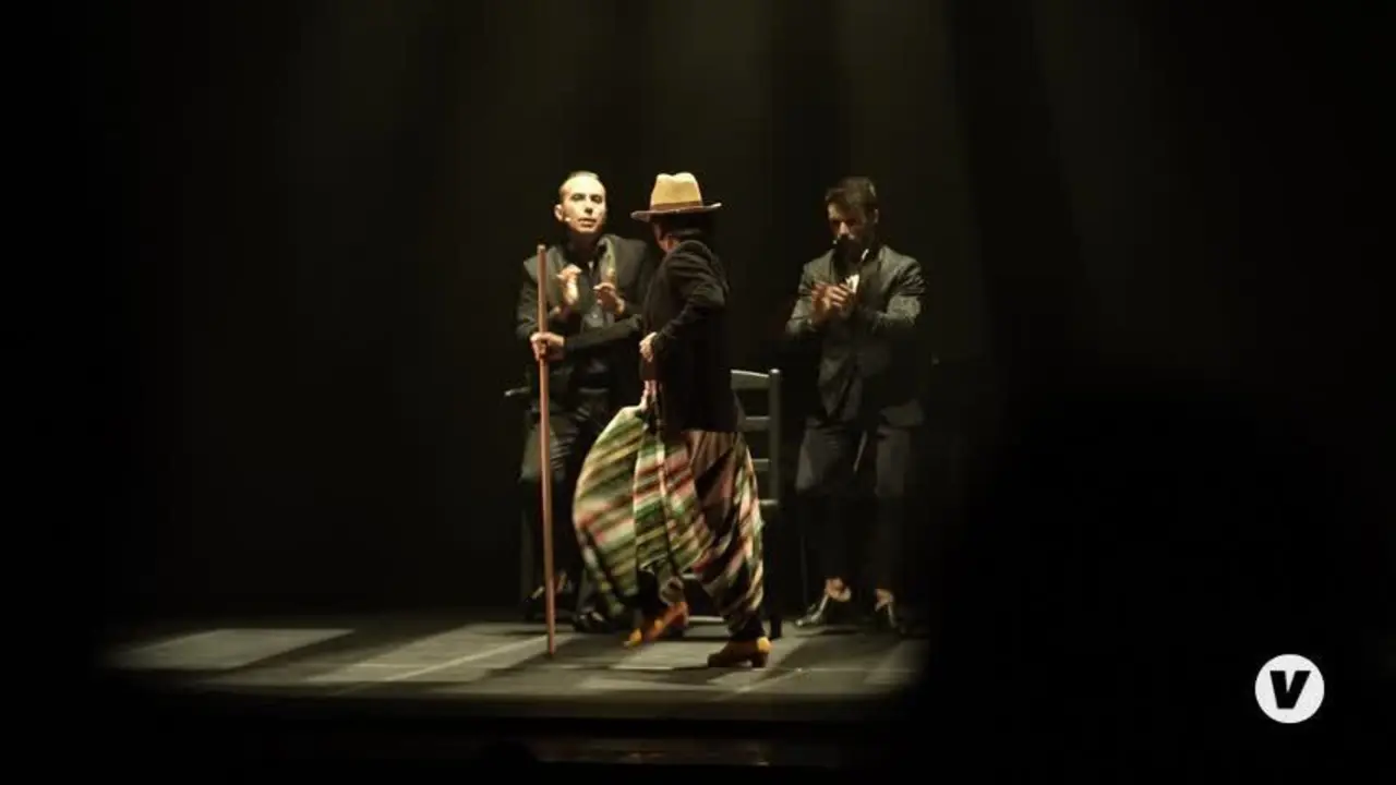 El linense David Morales presenta un espect&aacute;culo y un documental en Colombia