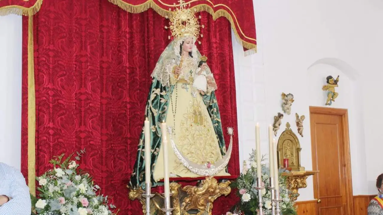 La Virgen Mar&iacute;a de La Algaida durante el preg&oacute;n celebrado recientemente - Ra&uacute;l J. Bustillos