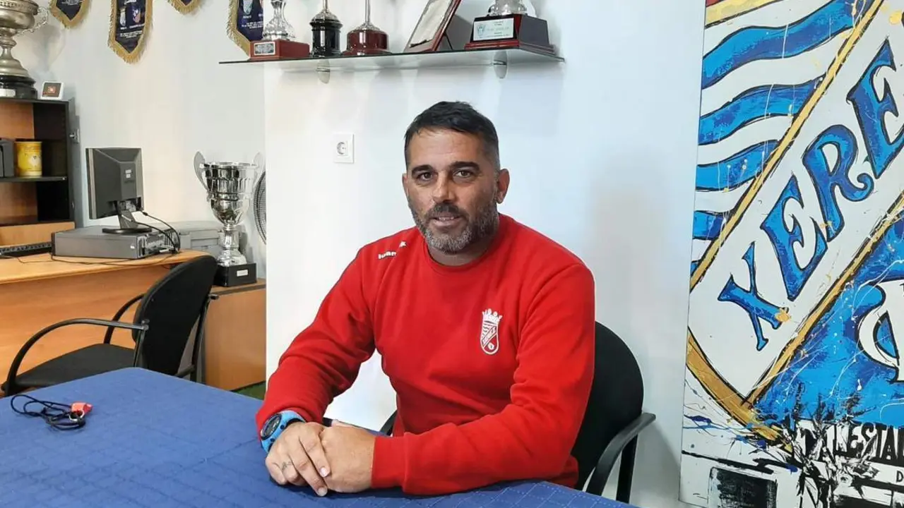Emilio Fajardo, este viernes, en rueda de prensa. - Viva Jerez