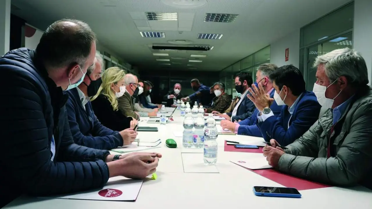 Reuni&oacute;n del Consejo Regulador de la IGP 'Aceite de Ja&eacute;n'.   - Viva Ja&eacute;n.