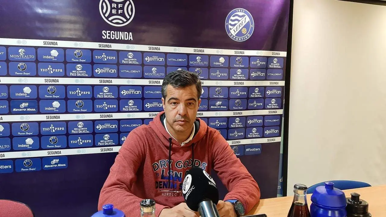 P&eacute;rez Herrera, en la sala de prensa de Chap&iacute;n este domingo. - Viva Jerez