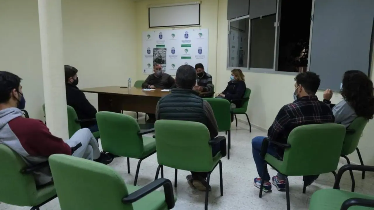 Reuni&oacute;n con los clubes deportivos de Sanl&uacute;car. - Informaci&oacute;n.