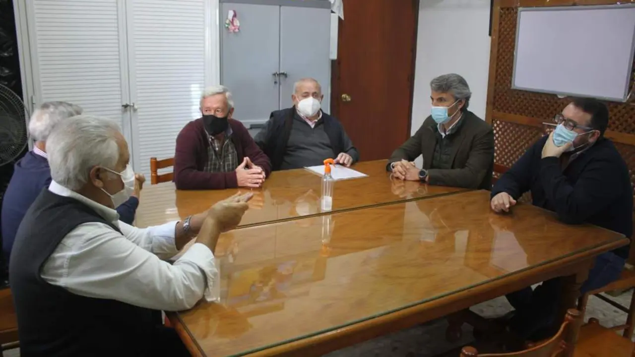 Reuni&oacute;n con la asociaci&oacute;n. - 