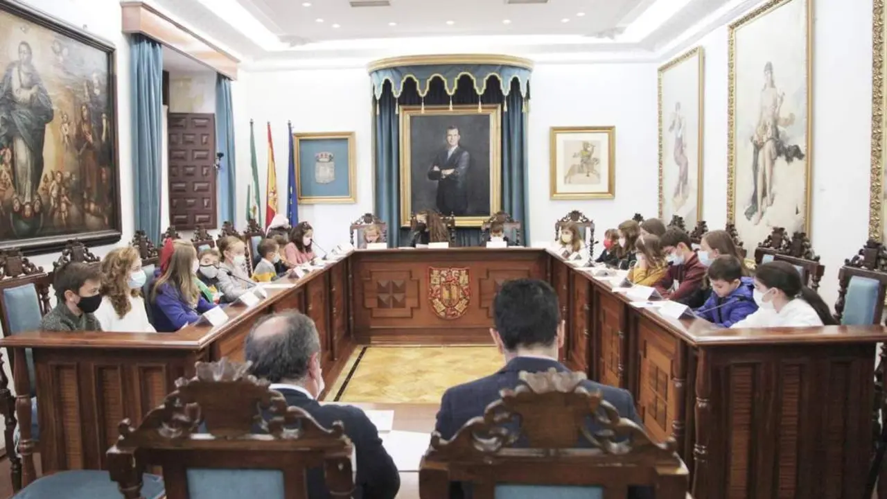 Un momento del pleno infantil, celebrado este viernes.  - 