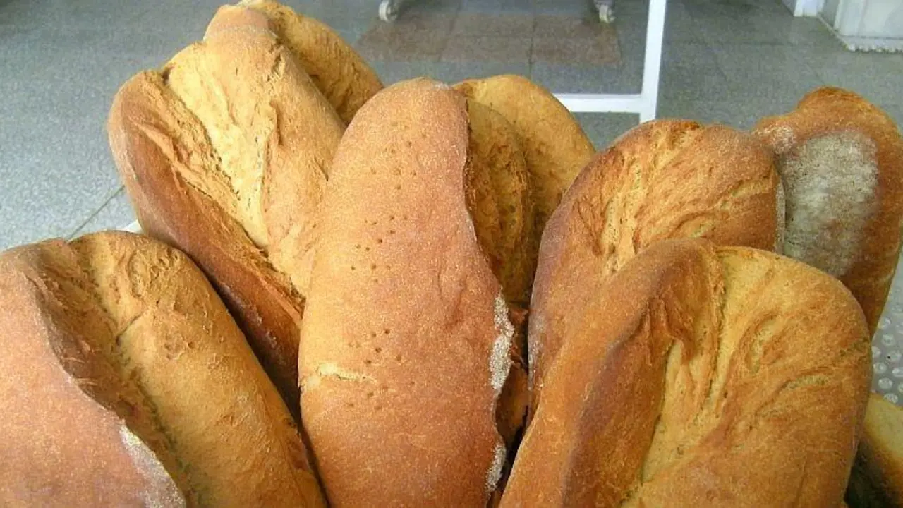 El pan, uno de los productos disponible en la web. - A. I.