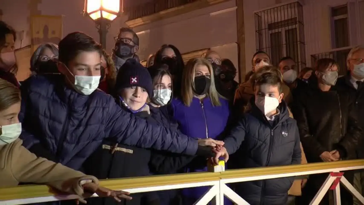 La Navidad se abre paso en Jerez con el encendido del alumbrado