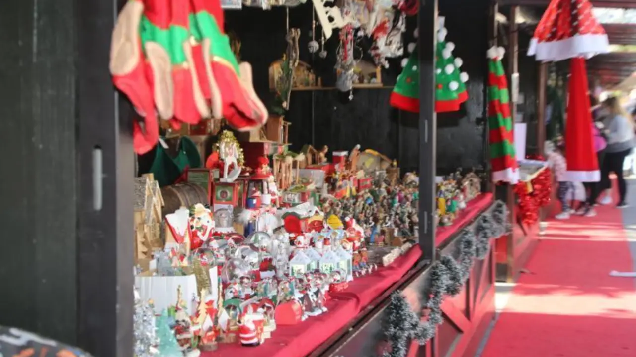 Mercadillo navide&ntilde;o en Arroyo de la Miel. - Ayto. Benalm&aacute;dena