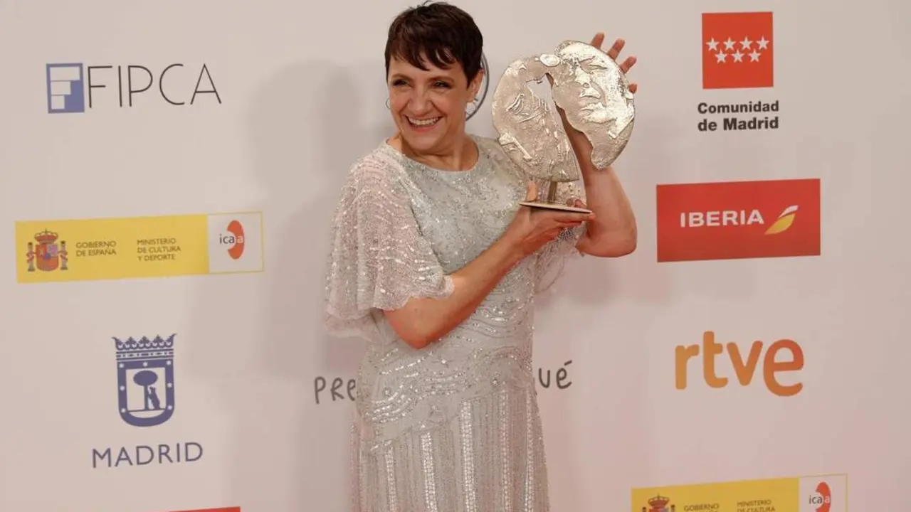 La actriz Blanca Portillo recibe el Premio Forqu&eacute; a Mejor Interpretaci&oacute;n Femenina - EFE/Rodrigo Jimenez