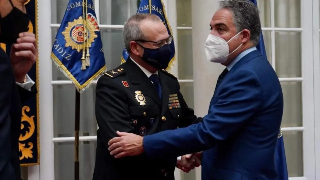 Andr&eacute;s Mart&iacute;n Garrido con el consejero de la Presidencia. - EP