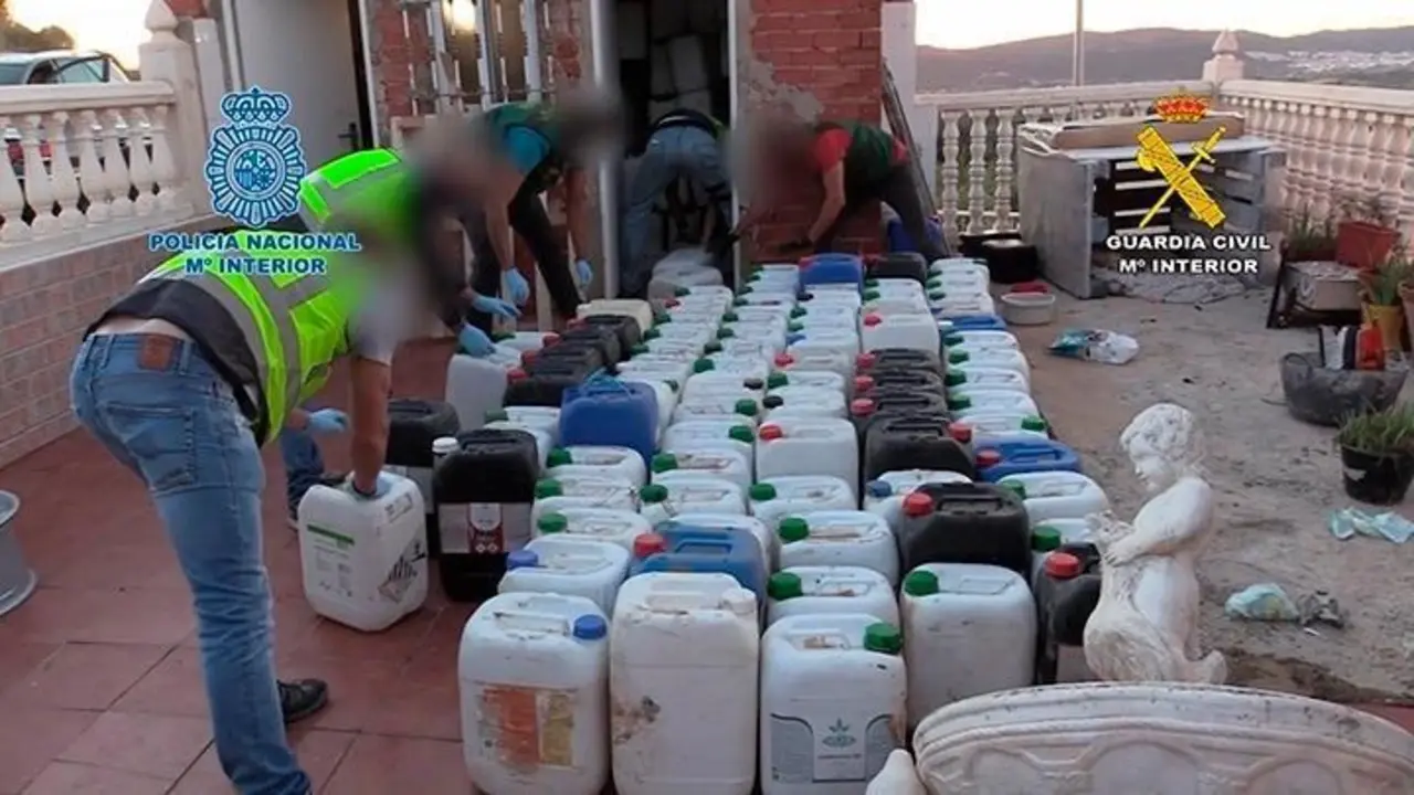 Imagen de la operaci&oacute;n desarrollada por la Guardia Civil y la Polic&iacute;a Nacional. - Europa Press