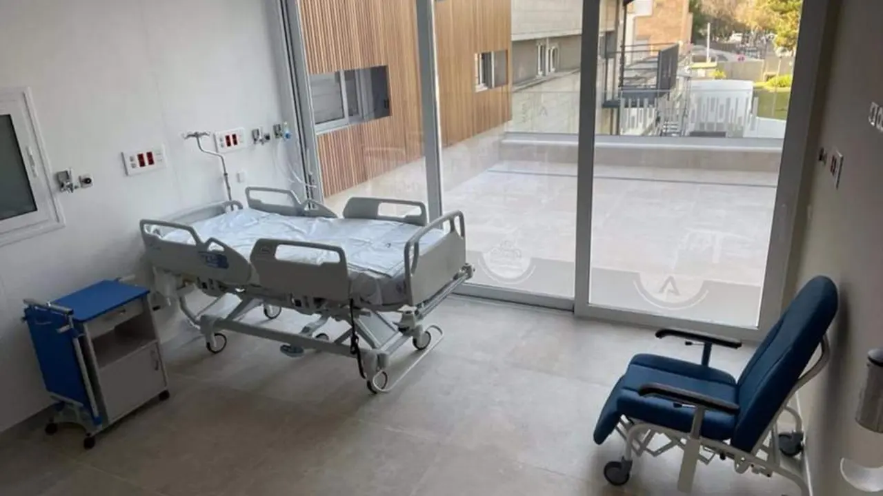 Vista del 'Balc&oacute;n de la Esperanza' del HUVM desde una de las habitaciones. - HUVM
