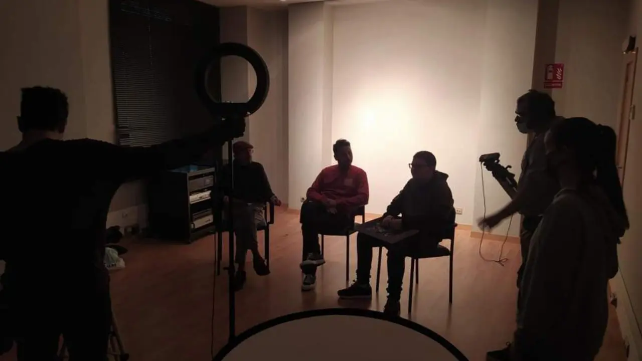 Imagen del rodaje de la campa&ntilde;a audiovisual de Autismo C&aacute;diz para la captaci&oacute;n de socios. - VIVA