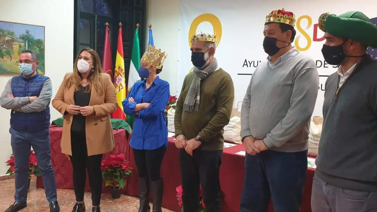 Acto de coronaci&oacute;n. - AYUNTAMIENTO DE SEVILLA