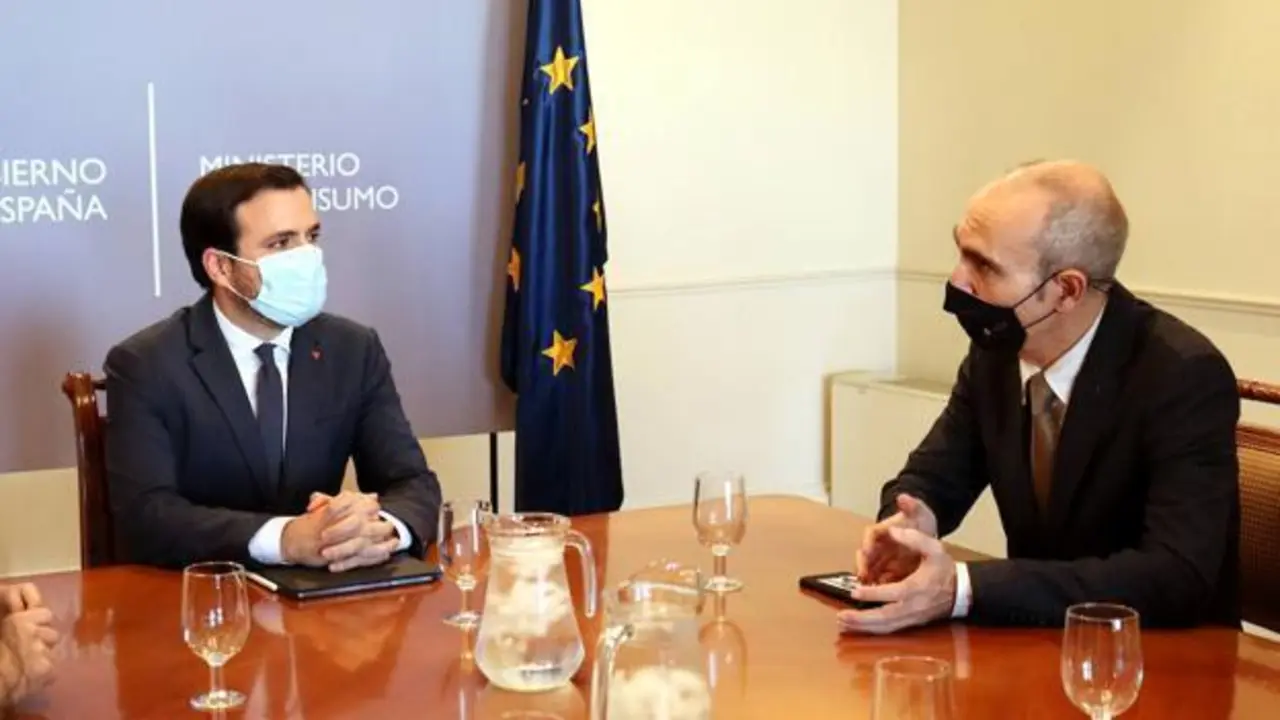 Un momento del encuentro. -  Salvemos Unicaja