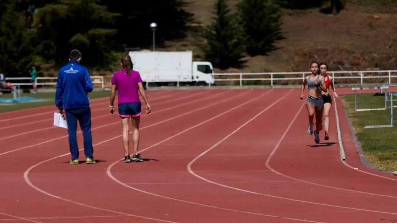 Imagen de archivo de unas pistas deportivas. - JES&Uacute;S HELL&Iacute;N / EUROPA PRESS