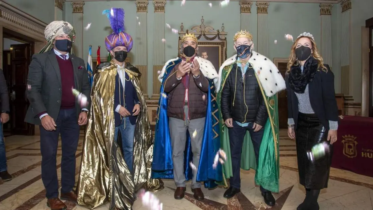 Coronaci&oacute;n de los Reyes Magos. - VH