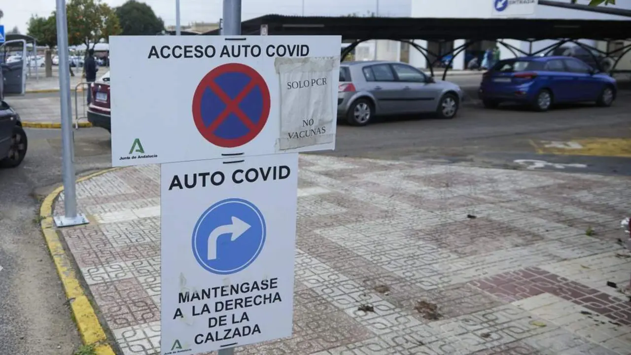 El punto autocovid del Militar vuelve a abrirse. - EP