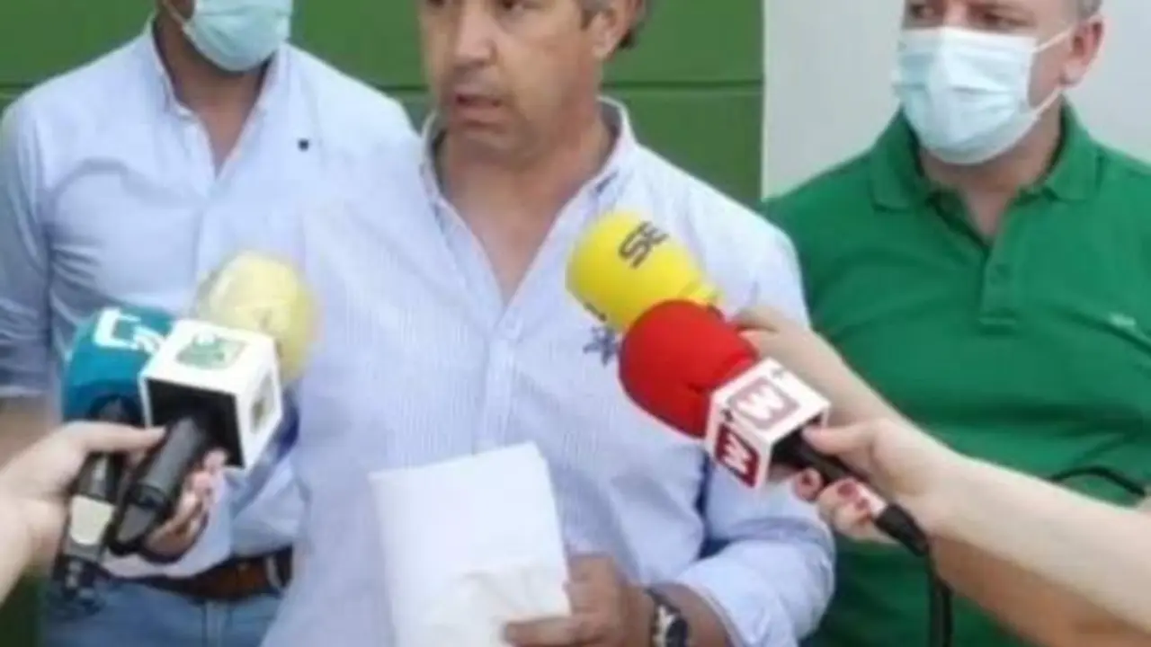 El PP acusa al PSOE de 