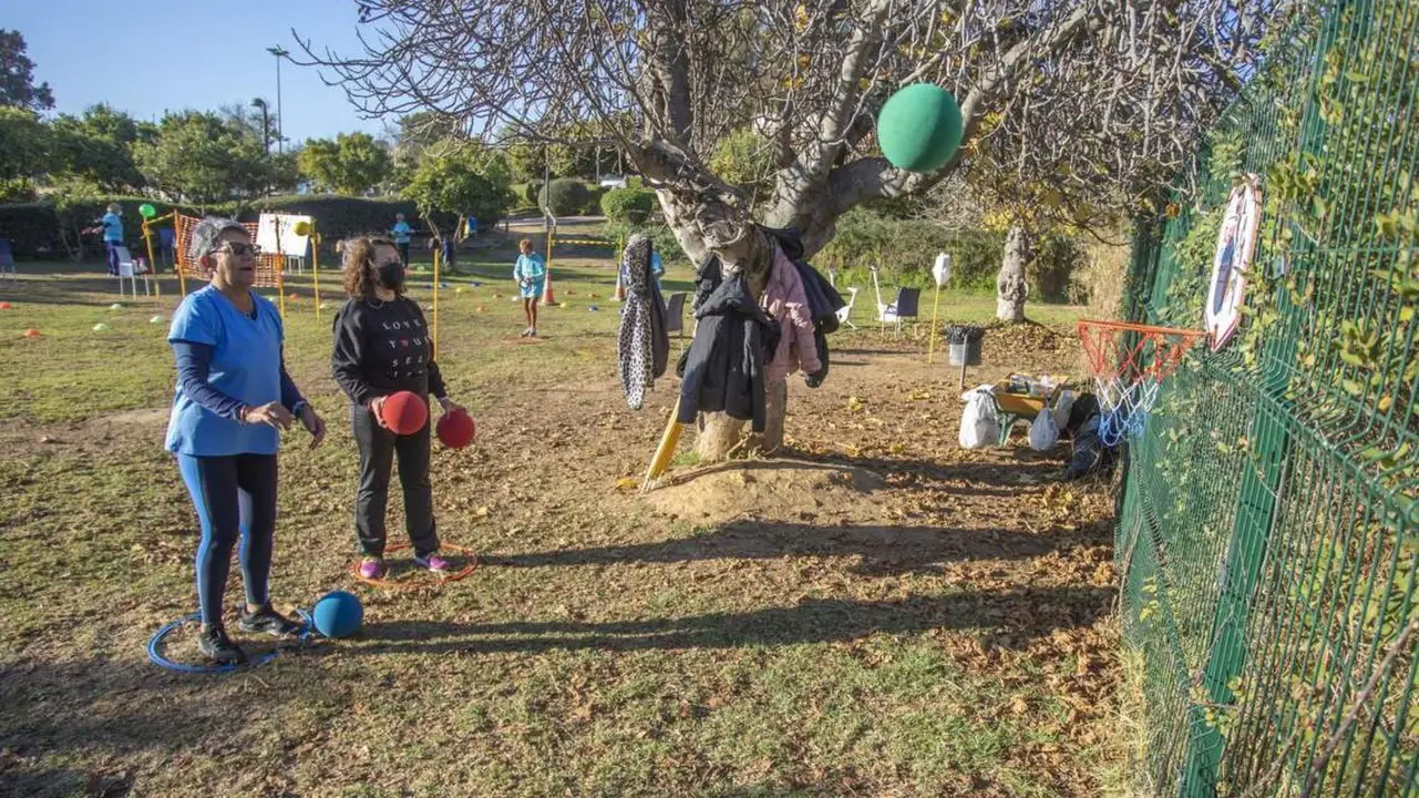 Actividades para mayores en el Parque Moret. - VH