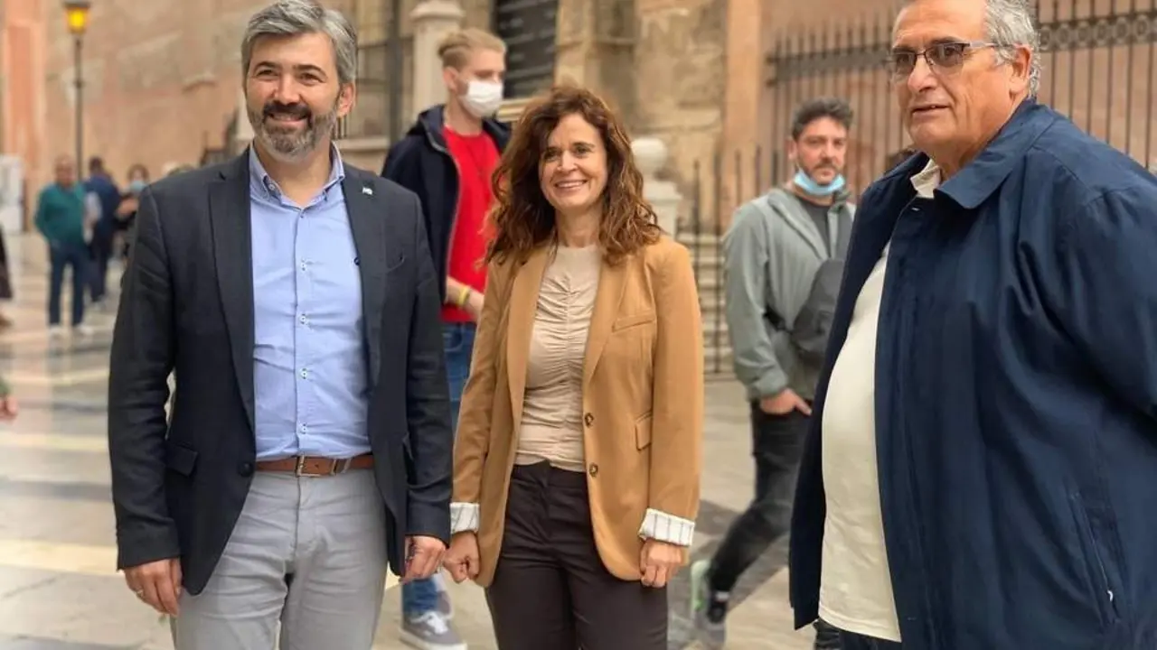 Modesto Gonz&aacute;lez, Esperanza G&oacute;mez y Jos&eacute; Antonio Jim&eacute;nez. - AL