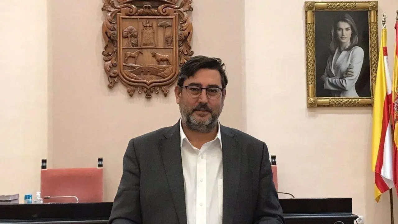 El alcalde de Utrera, Jos&eacute; Mar&iacute;a Villalobos. - AYTO UTRERA