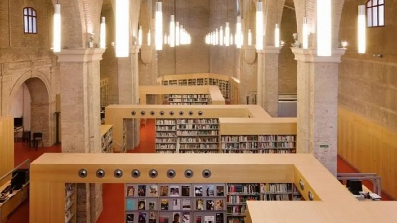 Interior del Centro de Investigaci&oacute;n y Recursos de las Artes Esc&eacute;nicas (Cirae). - JUNTA DE ANDALUC&Iacute;A