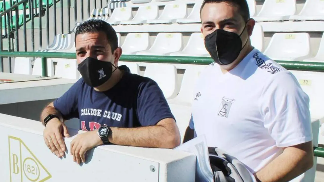 Juani y Morales, responsables del equipo juvenil A del Atl&eacute;tico Sanluque&ntilde;o - Ra&uacute;l J. Bustillos
