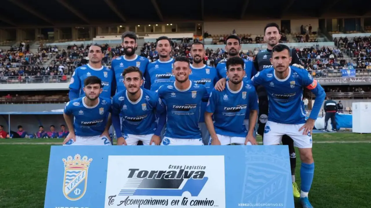 Once inicial del Xerez CD en Chap&iacute;n esta temporada. - Cristo Garc&iacute;a