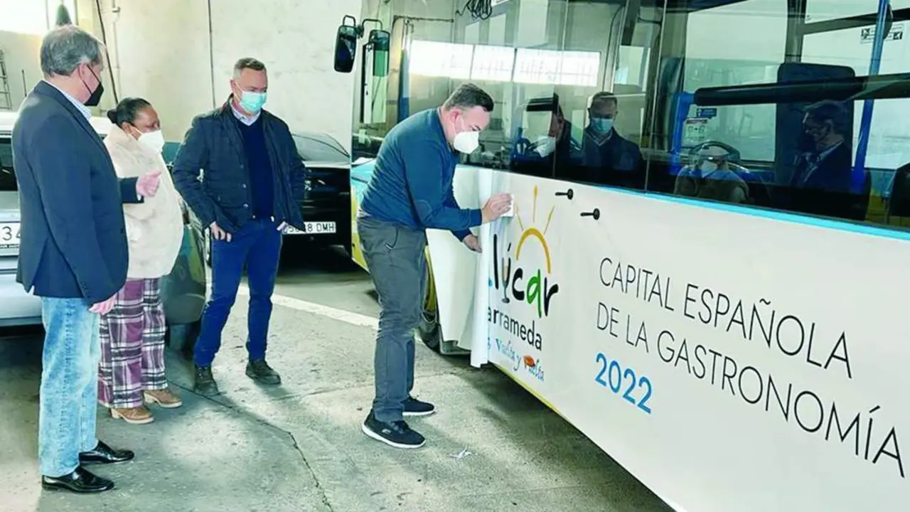 La campa&ntilde;a del transporte p&uacute;blico gratuito para pensionistas ha sido todo un &eacute;xito - A. I.