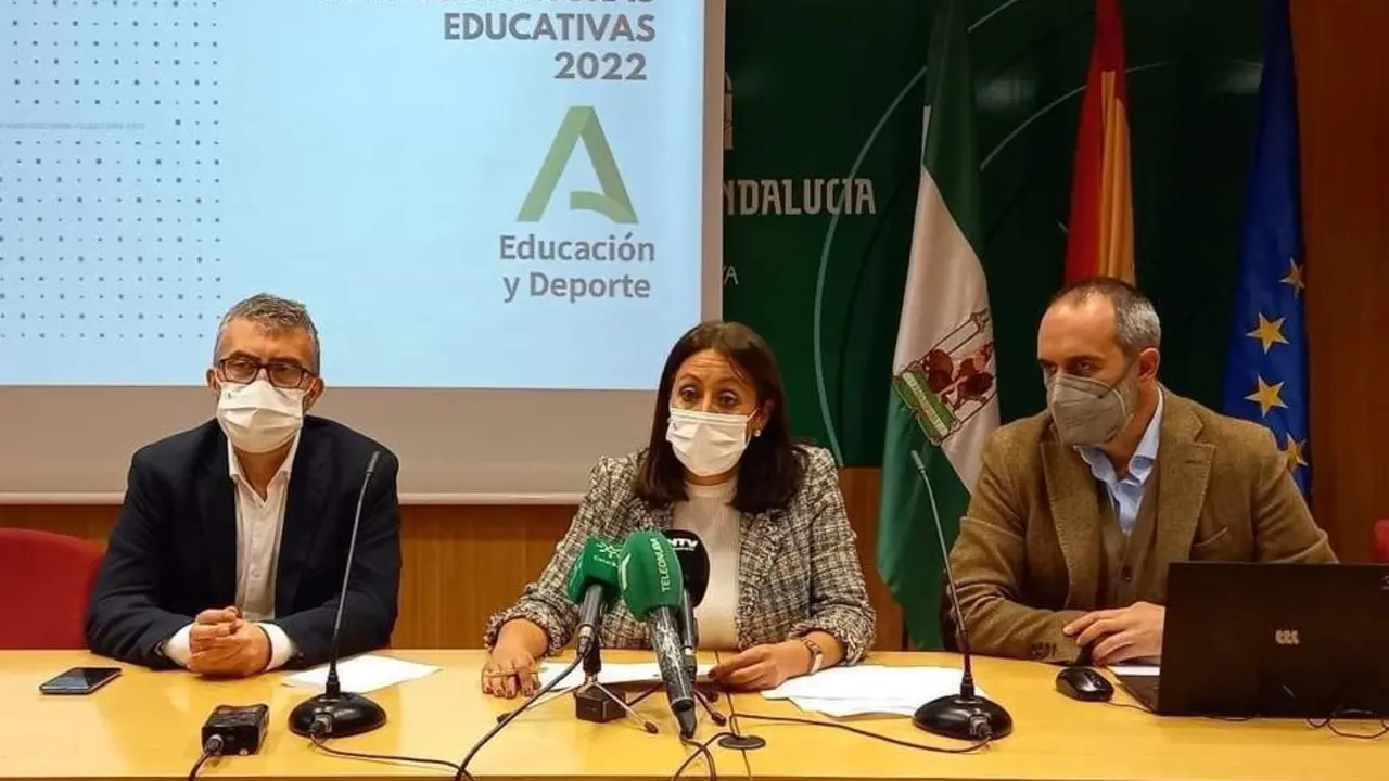 Presentaci&oacute;n de la nueva programaci&oacute;n de actuaciones en infraestructuras educativas del a&ntilde;o 2022 en Huelva. - VH