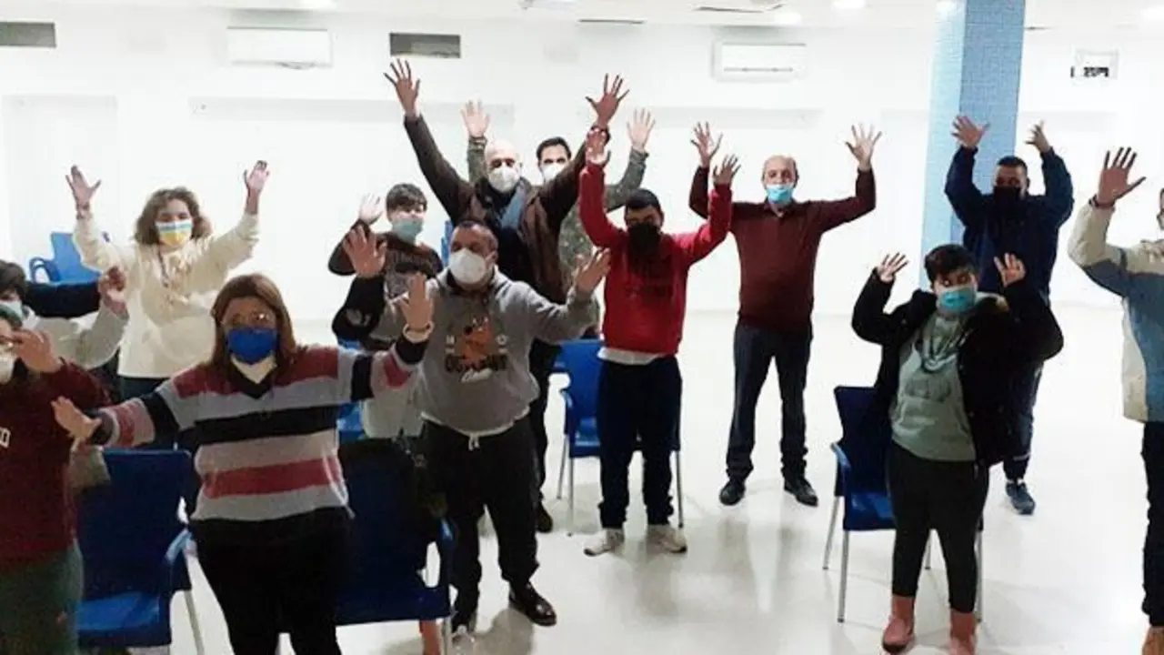Participantes en el taller. - Asiquipu
