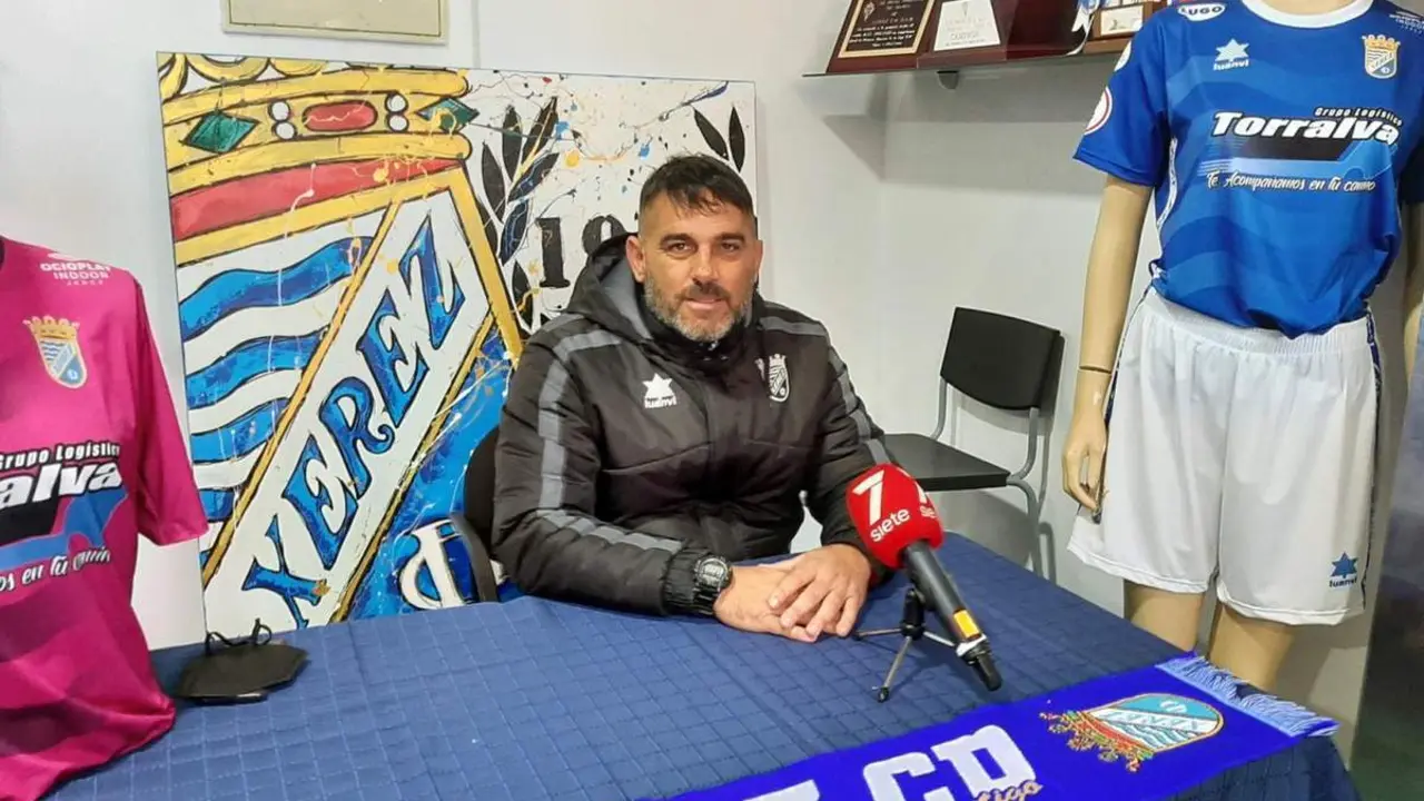Emilio Fajardo, en la rueda de prensa de este martes. - Viva Jerez