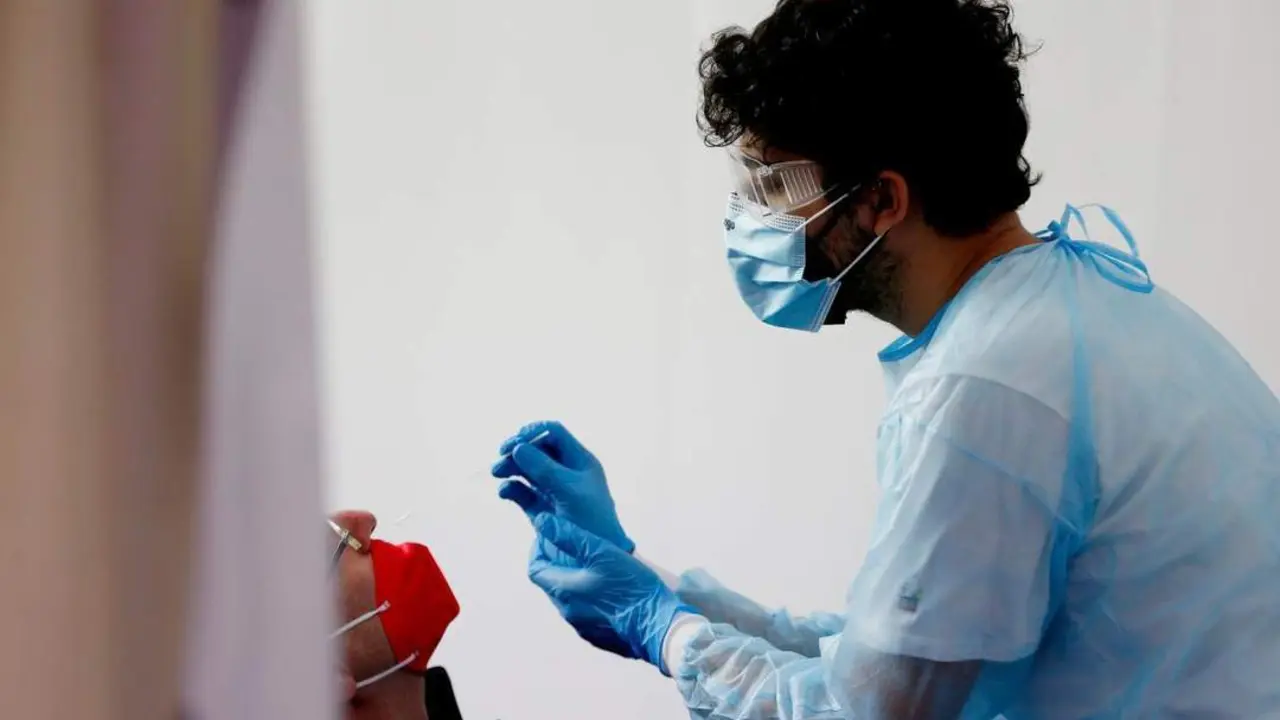 Test de coronavirus. - Cecilia Fabiano/LaPresse via ZUM / DPA