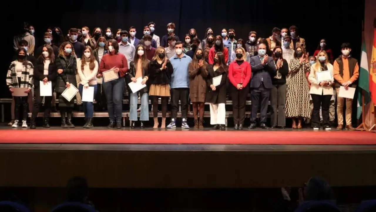 La alcaldesa de Alcal&aacute; de Guada&iacute;ra, Ana Isabel Jim&eacute;nez. - AYUNTAMIENTO DE ALCAL&Aacute; DE GUADA&Iacute;RA