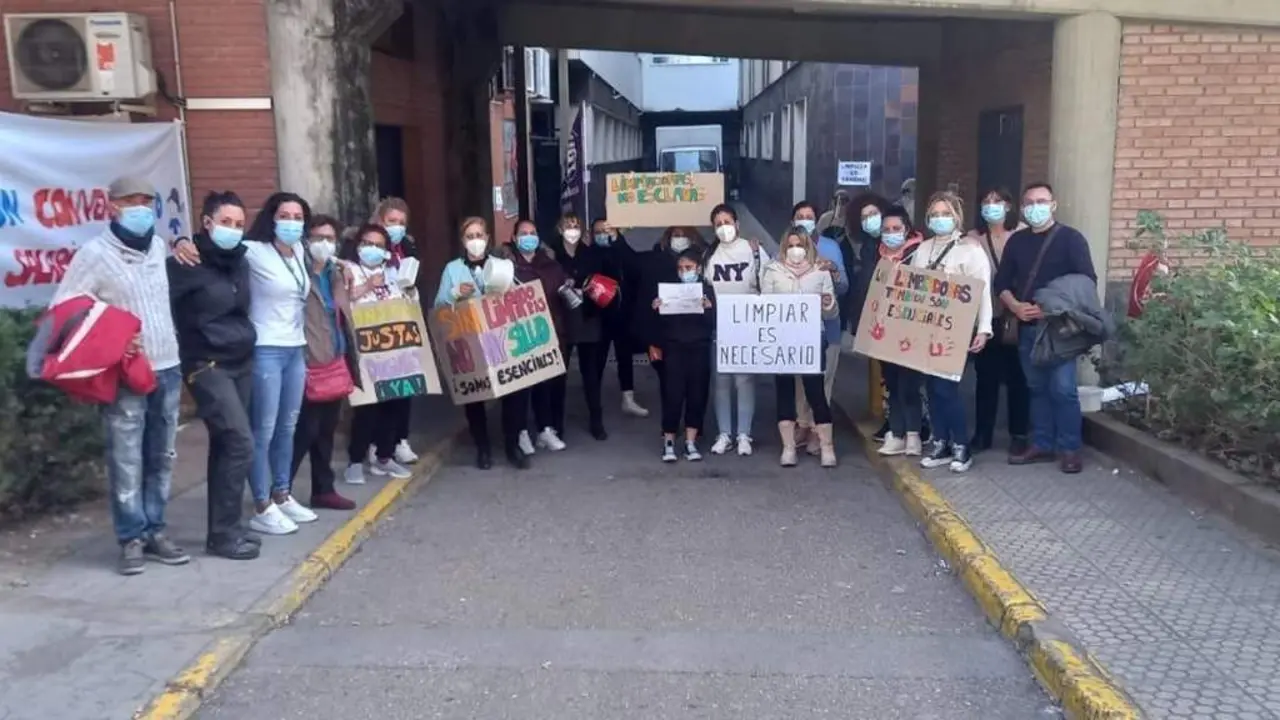 TRABAJADORAS DE LA LIMPIEZA DE C&Oacute;RDOBA. - Europa Press