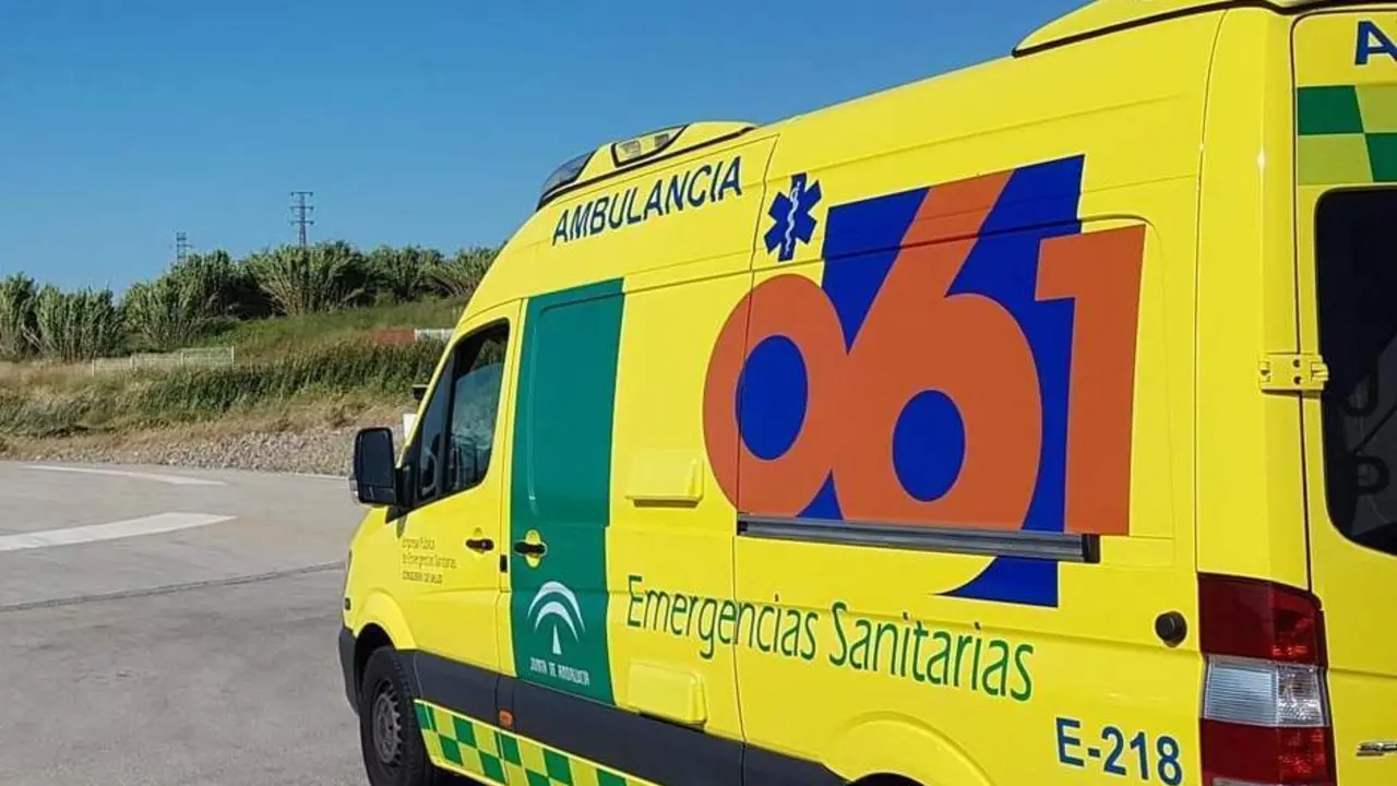 Ambulancia en una imagen de archivo. - JUNTA DE ANDALUC&Iacute;A